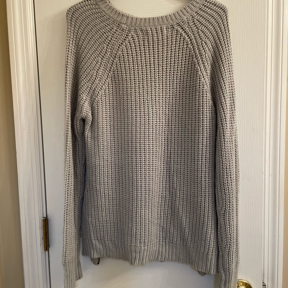 Sweater - Picture 2 of 2